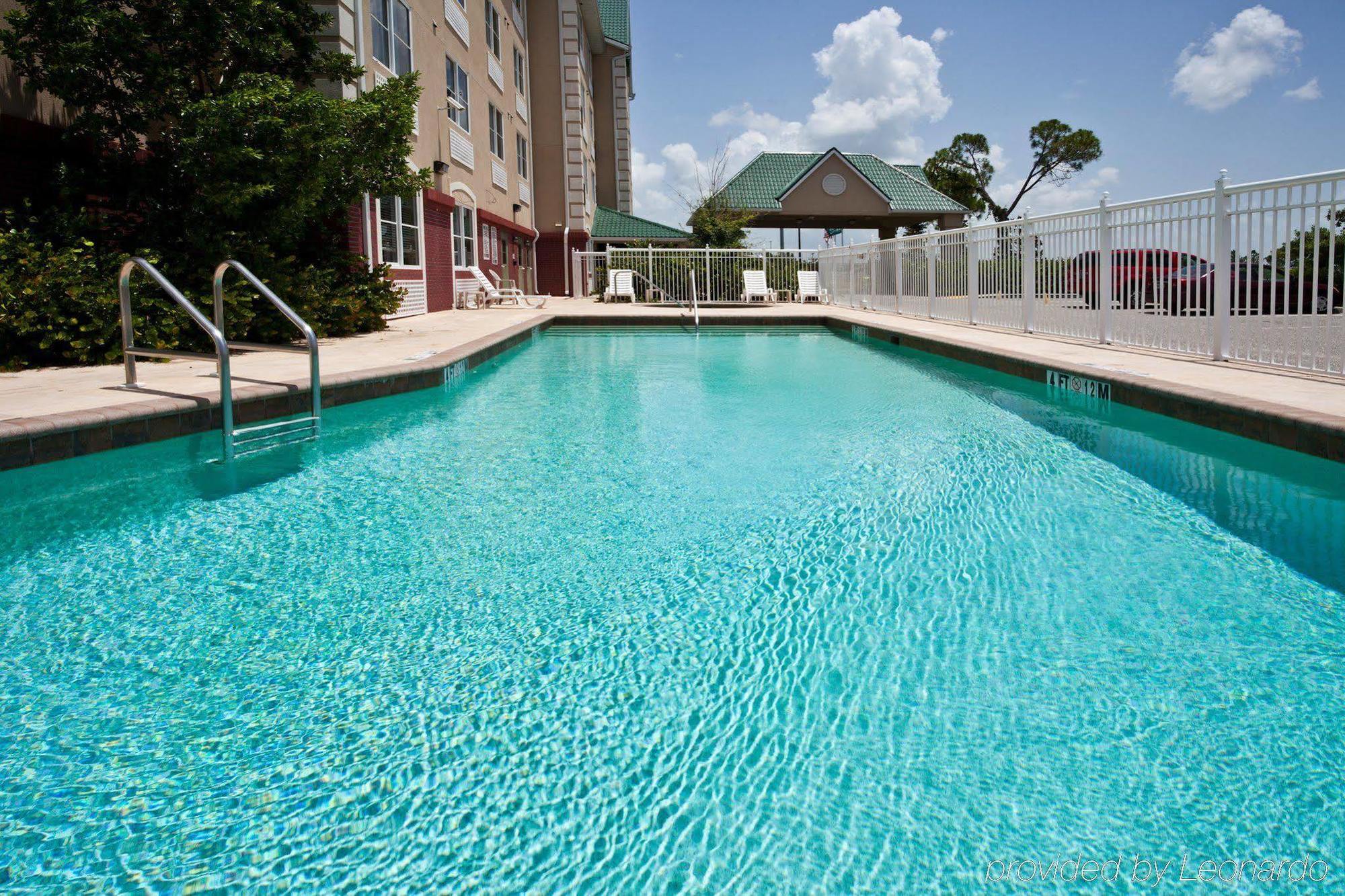 Country Inn & Suites By Radisson, Port Charlotte, Fl Exterior foto